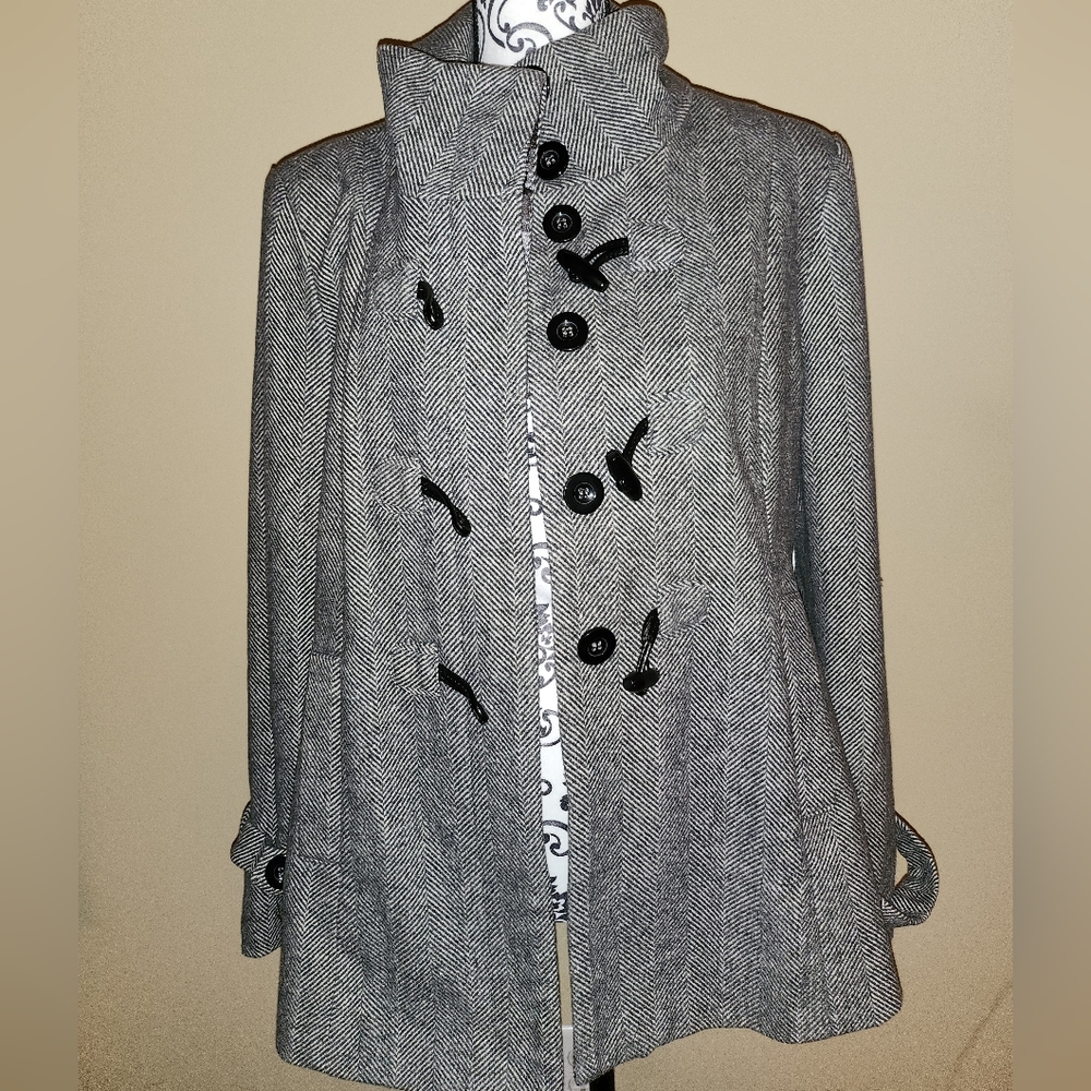 Coffee Shop‎ Winter Coat